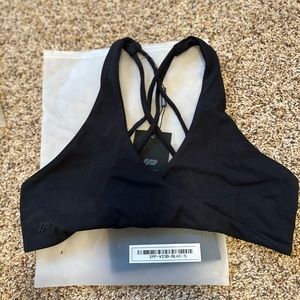 Inaka sports bra